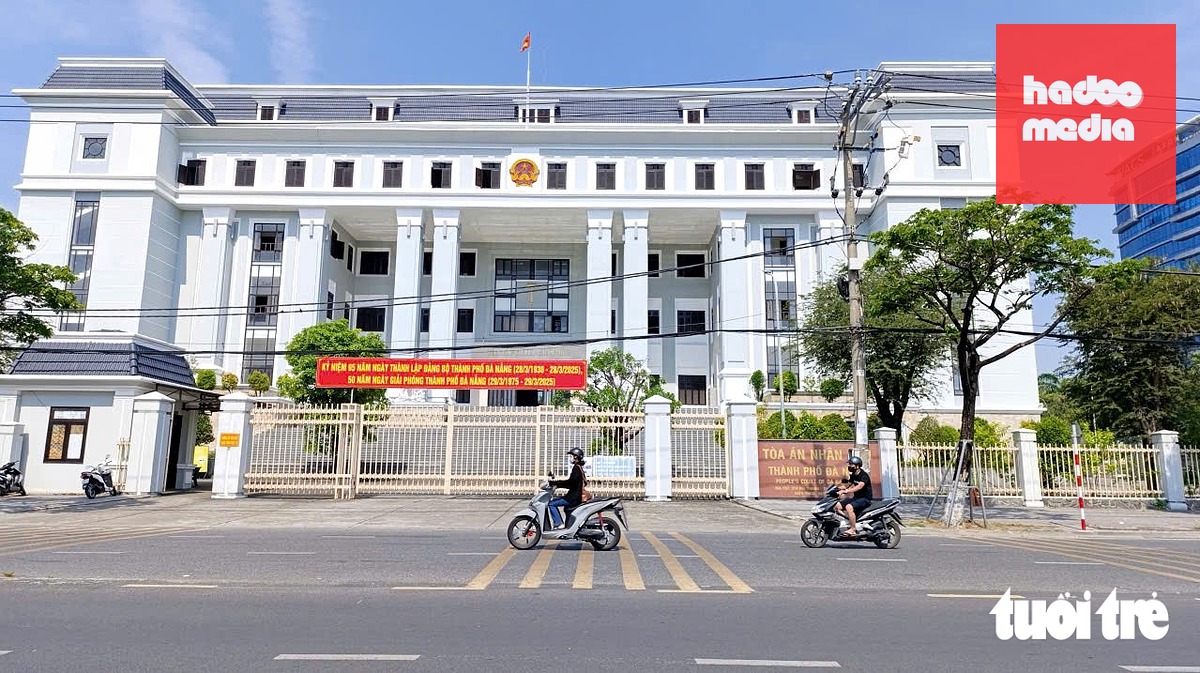 Ủy ban Thẩm phán TAND TP Đà Nẵng đã mở phiên tòa tái thẩm vụ án dân sự nêu trên - Ảnh: ĐOÀN CƯỜNG