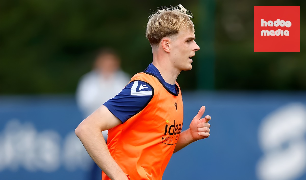 Toby Collyer hứa hẹn phát triển ở West Brom. Ảnh: Adam Fradgley/West Bromwich Albion/Getty Images.