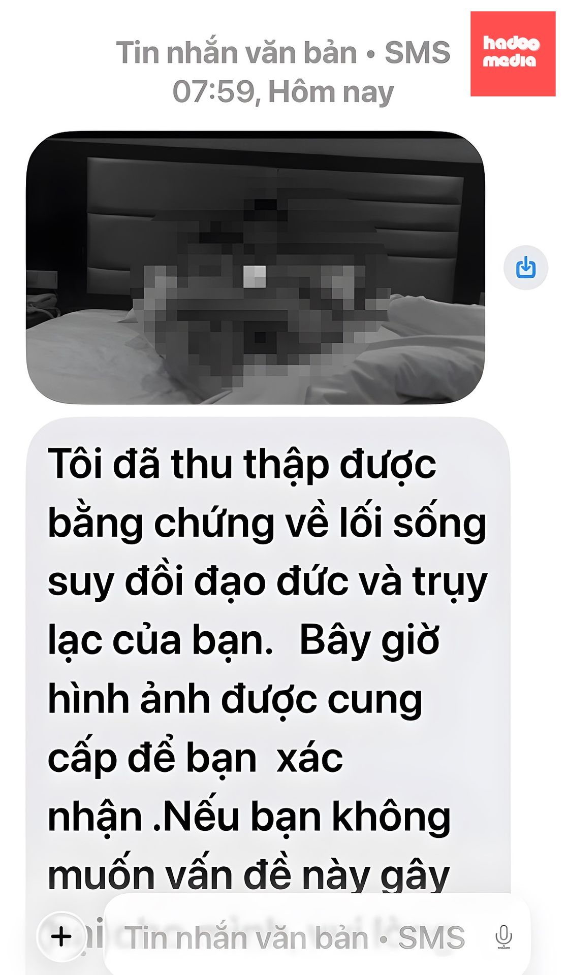 Một trong số tin nhắn đe doạ tống tiền. Ảnh: Công an cung cấp