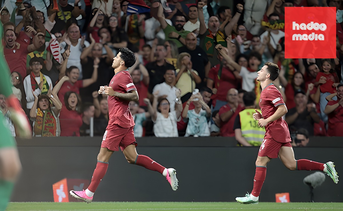 Joao Cancelo - 8/10: Màn trình diễn bùng nổ của hậu vệ sinh năm 1994 trong vai trò hậu vệ biên bó trong quen thuộc. Anh chính là người ghi bàn thắng gỡ hòa 1-1 tuyệt đẹp ở phút 38, giải tỏa áp lực tâm lý nặng nề cho đội chủ nhà. (Ảnh: EPA Images)

Ruben Dias - 7/10: Thủ lĩnh hàng phòng ngự đã hoàn thành xuất sắc nhiệm vụ khó khăn là phong tỏa người đồng đội tại Man City, Erling Haaland. Sự chắc chắn của anh là điểm tựa giúp Bồ Đào Nha chỉ phải chịu thông số bàn thắng kỳ vọng (xG) vỏn vẹn 0,59 suốt 90 phút. (Ảnh: EPA Images)


Renato Veiga - 6/10: Thi đấu ở mức tròn vai tại trung tâm hàng thủ, dù đôi lúc tỏ ra lúng túng trong các tình huống chống bóng bổng và cố định từ đối phương. Veiga đóng góp vào 12 tình huống giải vây của toàn đội, nhưng có phần mắc lỗi vị trí ở tình huống Na Uy ghi bàn mở tỷ số. (Ảnh: EPA Images)


Nuno Mendes - 7/10: Đóng vai trò ngòi nổ sáng tạo bên hành lang cánh trái với đường kiến tạo chuẩn xác để Cancelo dứt điểm quân bình tỷ số. Những pha leo biên đầy tốc độ của hậu vệ thuộc biên chế PSG liên tục đẩy hàng thủ Na Uy vào thế lùi sâu. (Ảnh: EPA Images)

Joao Palhinha - 6/10: "Máy quét" tuyến giữa hoàn thành tốt nhiệm vụ thu hồi bóng và dọn dẹp khu trung tuyến, tạo điều kiện cho các đồng đội phía trên thoải mái sáng tạo. (Ảnh: EPA Images)


Vitinha - 7/10: Nhãn quan chiến thuật và kỹ năng kiểm soát bóng ấn tượng của tiền vệ 26 tuổi đóng vai trò hạt nhân giúp Bồ Đào Nha hoàn tất 499 đường chuyền. Anh là người điều tiết nhịp độ và không may phải rời sân ở phút 86 do ban huấn luyện cần điều chỉnh lại nhân sự sau tấm thẻ đỏ bất ngờ. (Ảnh: EPA Images)

Bruno Fernandes - 7/10: Mang băng thủ quân trên tay, tiền vệ của Manchester United hoạt động không biết mệt mỏi ở khu trung tuyến và liên tục tìm kiếm cơ hội tung ra đường chuyền quyết định. Dù không trực tiếp ghi bàn hay kiến tạo, vai trò thủ lĩnh tinh thần của Bruno thể hiện rõ rệt qua các pha tranh chấp lăn xả. (Ảnh: Torbjorn Tande/Getty Images)

Francisco Conceicao - 4/10: Một đêm thi đấu đáng quên của tài năng trẻ người Bồ Đào Nha. Conceicao nhận 2 thẻ vàng liên tiếp chỉ trong vài giây ở phút 86 vì lỗi phản ứng với trọng tài, đẩy các đồng đội vào thế chống đỡ nghẹt thở vào thời gian bù giờ. (Ảnh: EPA Images)


Joao Felix - 7/10: Di chuyển thông minh vào các khoảng trống giữa các tuyến để kết nối nhịp nhàng giữa hàng tiền vệ và tiền đạo. Nhãn quan sắc bén của Felix được đền đáp xứng đáng ở phút 79 với pha nhả bóng tinh tế cho Goncalo Ramos lập công. (Ảnh: EPA Images)


Goncalo Ramos - 8/10: Lĩnh xướng vị trí trung phong cắm trong ngày Cristiano Ronaldo vắng mặt, tiền đạo của AC Milan đã chứng minh bản năng sát thủ nhạy bén. Pha chớp thời cơ và đệm bóng mẫu mực ở phút 79 đã ấn định chiến thắng ngược dòng 2-1 quý giá cho Bồ Đào Nha,. (Ảnh: EPA Images)