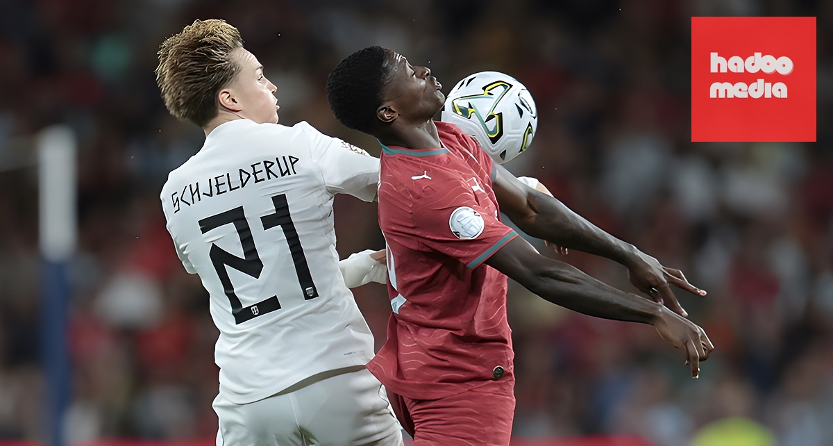 Nuno Mendes - 7/10: Đóng vai trò ngòi nổ sáng tạo bên hành lang cánh trái với đường kiến tạo chuẩn xác để Cancelo dứt điểm quân bình tỷ số. Những pha leo biên đầy tốc độ của hậu vệ thuộc biên chế PSG liên tục đẩy hàng thủ Na Uy vào thế lùi sâu. (Ảnh: EPA Images)

Joao Palhinha - 6/10: "Máy quét" tuyến giữa hoàn thành tốt nhiệm vụ thu hồi bóng và dọn dẹp khu trung tuyến, tạo điều kiện cho các đồng đội phía trên thoải mái sáng tạo. (Ảnh: EPA Images)


Vitinha - 7/10: Nhãn quan chiến thuật và kỹ năng kiểm soát bóng ấn tượng của tiền vệ 26 tuổi đóng vai trò hạt nhân giúp Bồ Đào Nha hoàn tất 499 đường chuyền. Anh là người điều tiết nhịp độ và không may phải rời sân ở phút 86 do ban huấn luyện cần điều chỉnh lại nhân sự sau tấm thẻ đỏ bất ngờ. (Ảnh: EPA Images)

Bruno Fernandes - 7/10: Mang băng thủ quân trên tay, tiền vệ của Manchester United hoạt động không biết mệt mỏi ở khu trung tuyến và liên tục tìm kiếm cơ hội tung ra đường chuyền quyết định. Dù không trực tiếp ghi bàn hay kiến tạo, vai trò thủ lĩnh tinh thần của Bruno thể hiện rõ rệt qua các pha tranh chấp lăn xả. (Ảnh: Torbjorn Tande/Getty Images)

Francisco Conceicao - 4/10: Một đêm thi đấu đáng quên của tài năng trẻ người Bồ Đào Nha. Conceicao nhận 2 thẻ vàng liên tiếp chỉ trong vài giây ở phút 86 vì lỗi phản ứng với trọng tài, đẩy các đồng đội vào thế chống đỡ nghẹt thở vào thời gian bù giờ. (Ảnh: EPA Images)


Joao Felix - 7/10: Di chuyển thông minh vào các khoảng trống giữa các tuyến để kết nối nhịp nhàng giữa hàng tiền vệ và tiền đạo. Nhãn quan sắc bén của Felix được đền đáp xứng đáng ở phút 79 với pha nhả bóng tinh tế cho Goncalo Ramos lập công. (Ảnh: EPA Images)


Goncalo Ramos - 8/10: Lĩnh xướng vị trí trung phong cắm trong ngày Cristiano Ronaldo vắng mặt, tiền đạo của AC Milan đã chứng minh bản năng sát thủ nhạy bén. Pha chớp thời cơ và đệm bóng mẫu mực ở phút 79 đã ấn định chiến thắng ngược dòng 2-1 quý giá cho Bồ Đào Nha,. (Ảnh: EPA Images)