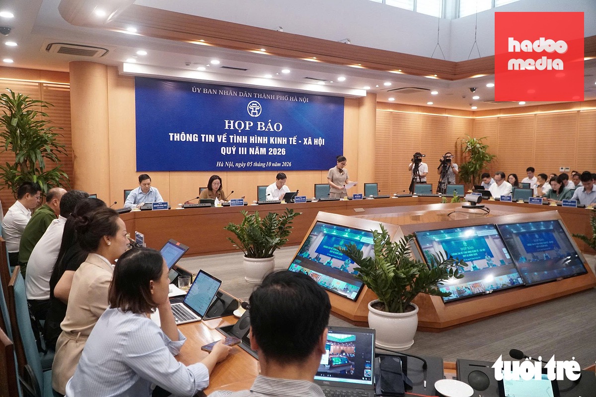 Toàn cảnh phiên họp - Ảnh: PHẠM TUẤN