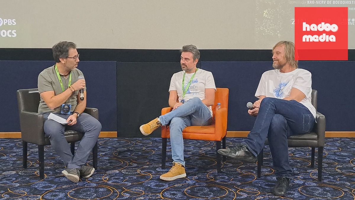 Beseda Water talks na Ekofilmu, zleva Jan E. Svatoš, Alex Tate a Petr Lom