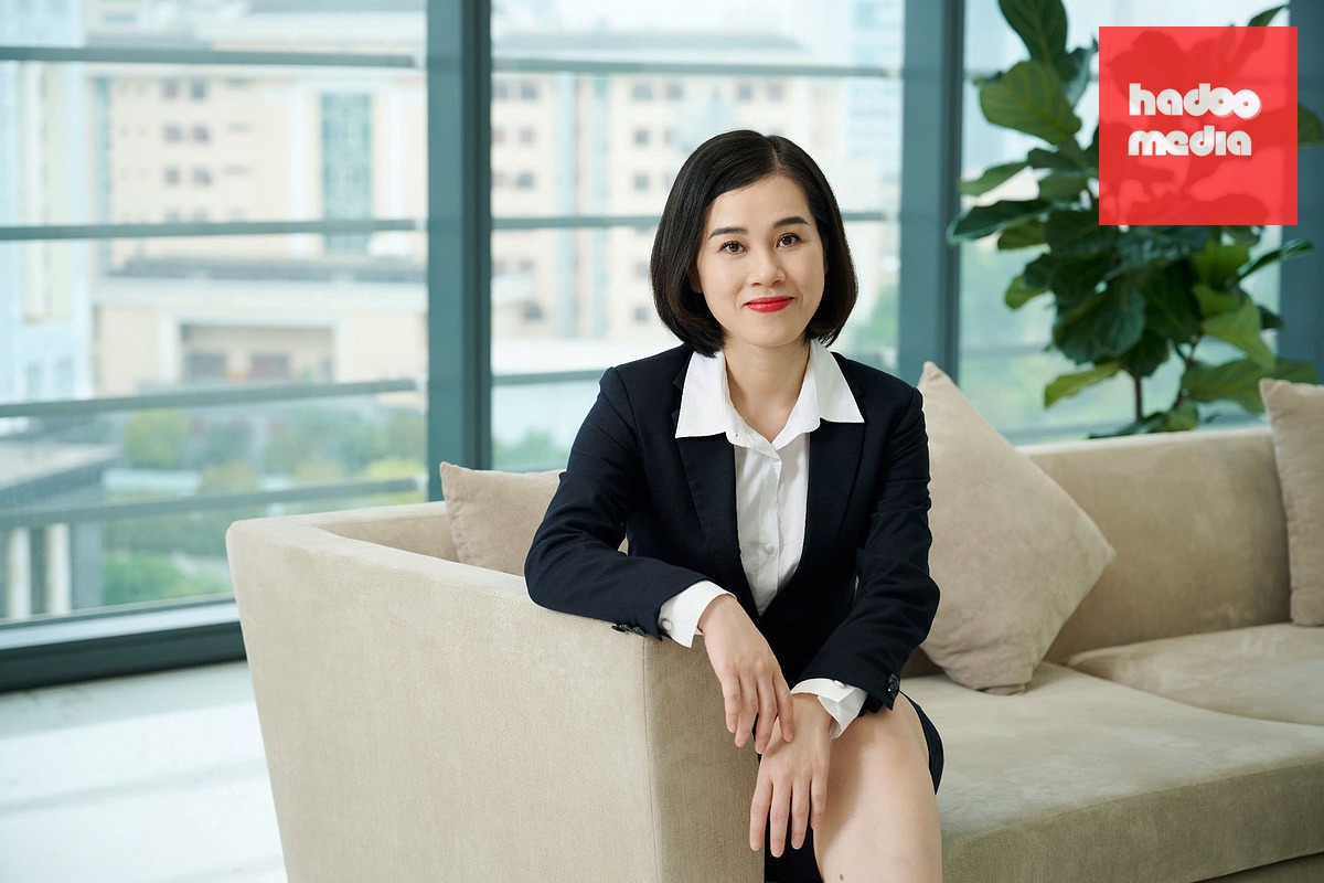 Bà Nguyễn Thị Hoa là nữ Tổng giám đốc đầu tiên trong lịch sử Tổng công ty cổ phần Đầu tư quốc tế Viettel  - Ảnh: VIETTEL