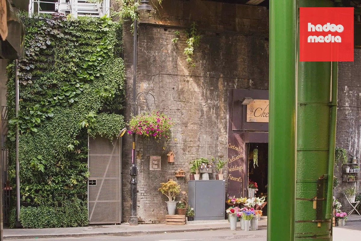 Gầm cầu cạn tại London được tích hợp cây xanh để cải thiện sinh thái. Ảnh: betterbankside.co.uk