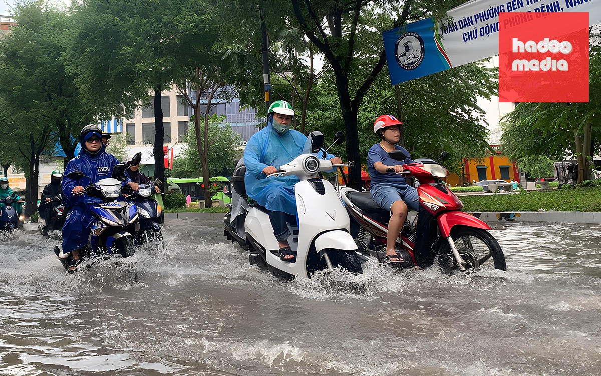 Thời tiết hôm nay 7-10: Bắc Bộ nắng lạnh, Nam Bộ và Trung Bộ mưa - Ảnh 2.