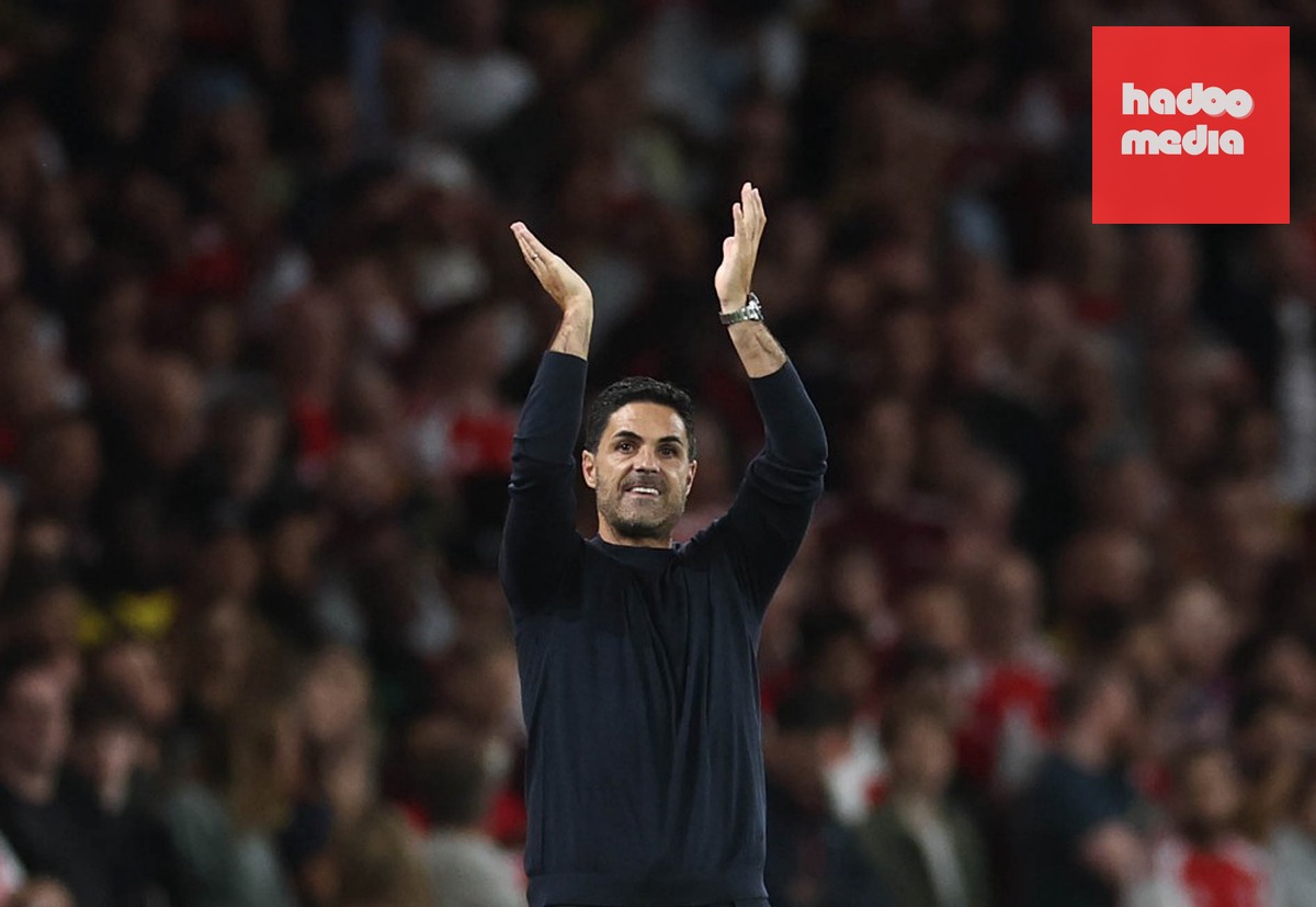 Arteta vừa ký vào bản hợp đồng mới với Arsenal. Ảnh: EPA.