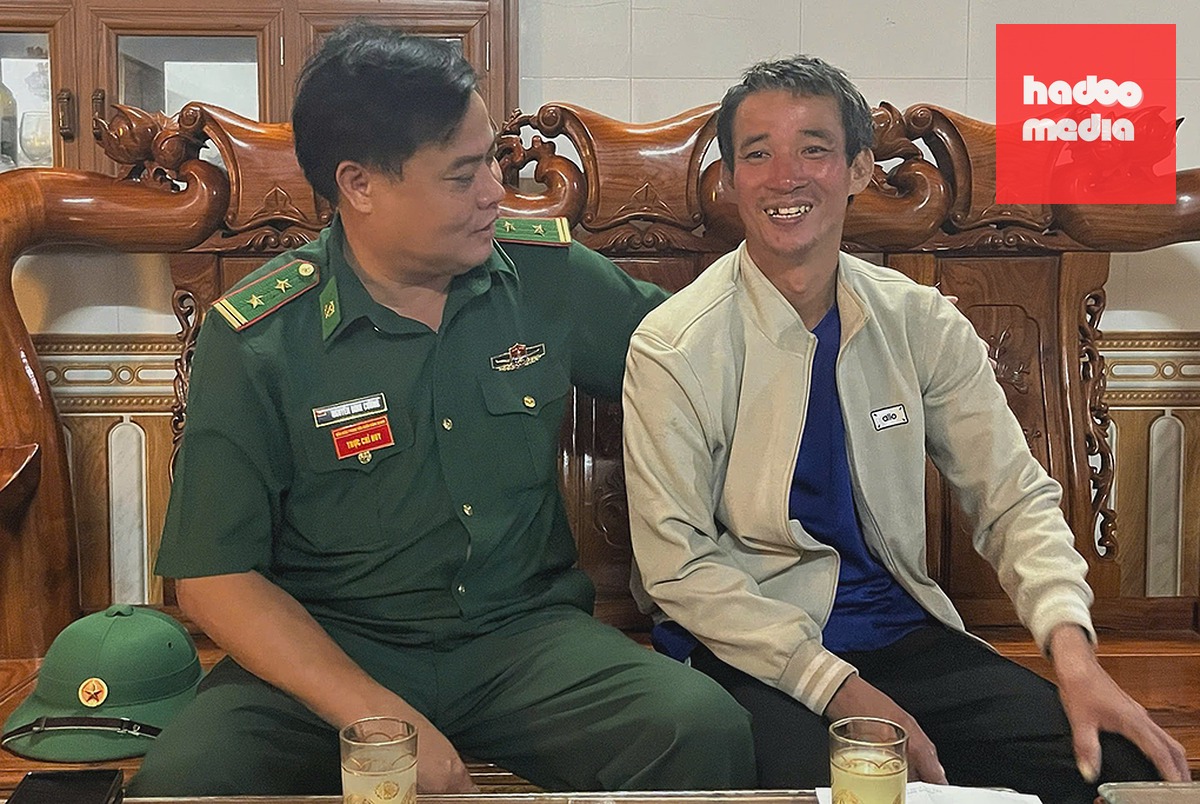 Ông Cường về nhà an toàn, sau 8 giờ rơi xuống biển. Ảnh: Hoài Nam