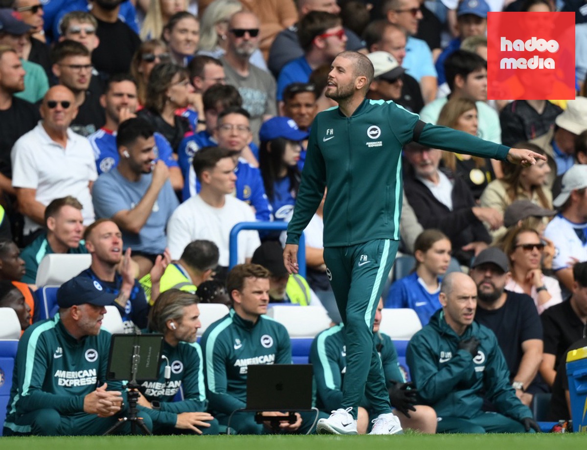 HLV Fabian Hurzeler đang gây ấn tượng khi dẫn dắt Brighton. Ảnh: EPA.