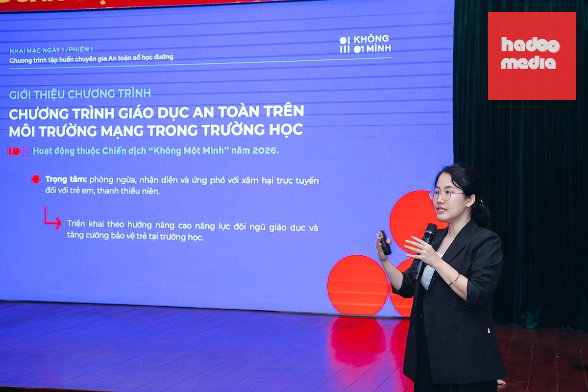 Khóa tập huấn hướng tới việc trang bị nền tảng kiến thức, cách tiếp cận và năng lực triển khai hoạt động tập huấn cho giáo viên tại địa phương - Ảnh: HỮU DUY