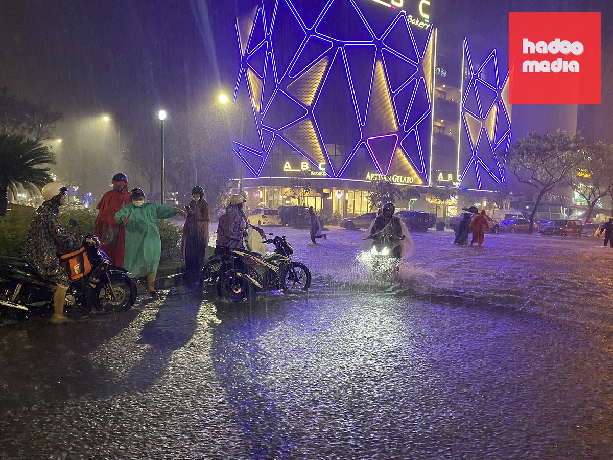 Đà Nẵng đầu tư mạnh cho hạ tầng thoát nước sau đợt ngập lịch sử - Ảnh: TRƯỜNG TRUNG
