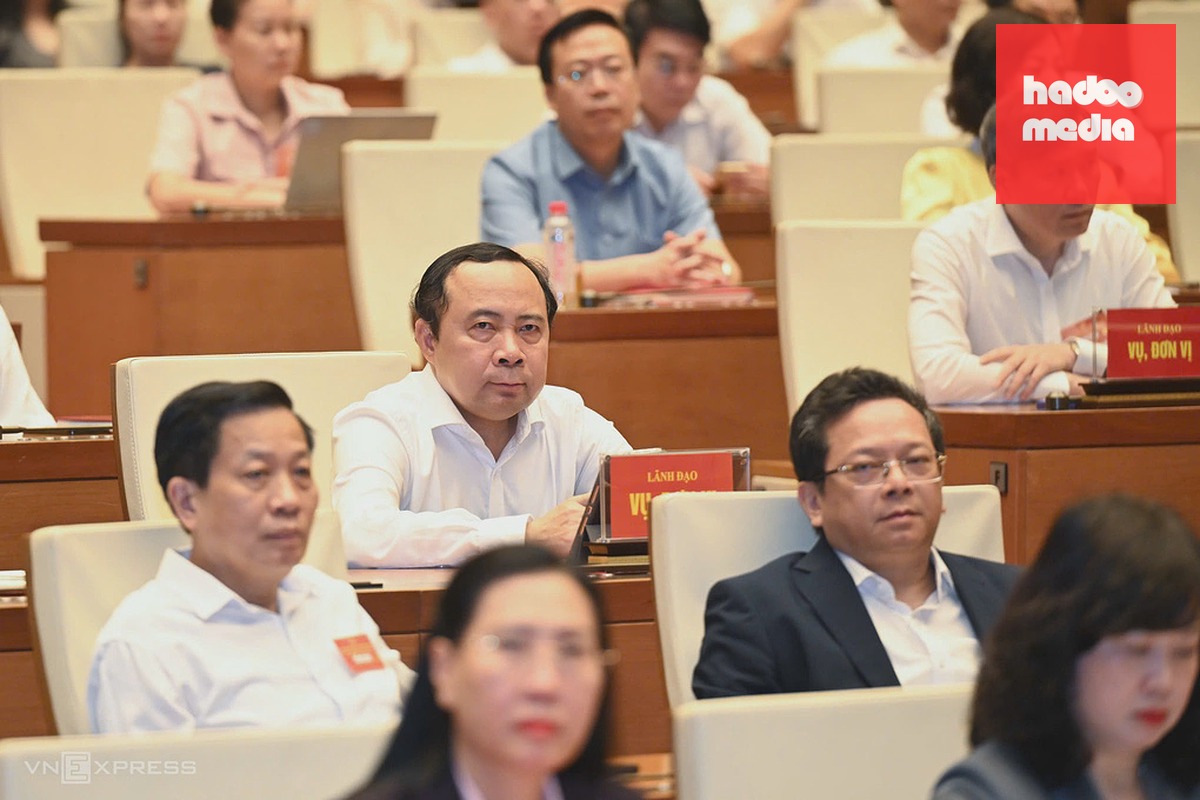 Bộ trưởng Khoa học và Công nghệ Vũ Hải Quân và đại biểu dự Hội nghị toàn quốc quán triệt và triển khai Nghị quyết Hội nghị Trung ương 4 khóa 14, sáng 16/10. Ảnh: Giang Huy