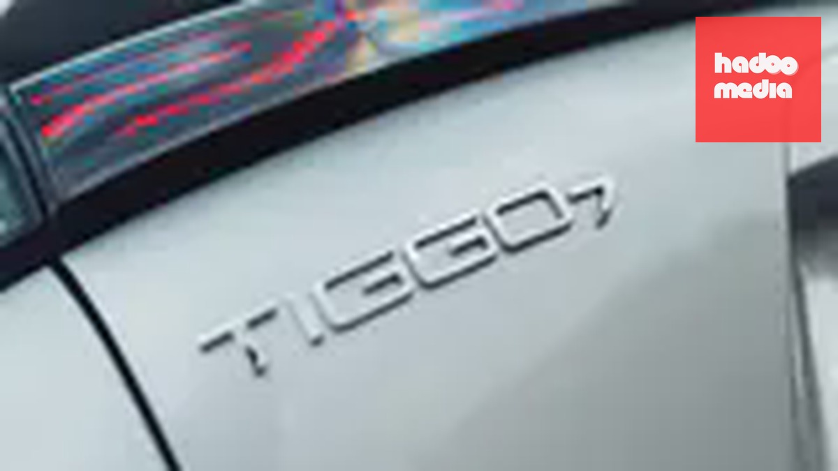 Giá xăng tăng cao thúc đẩy người Mỹ chuyển sang xe hybrid