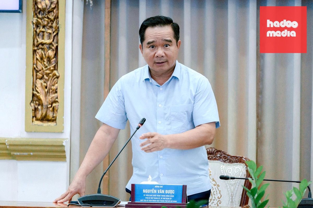 Ông Nguyễn Văn Được - Ủy viên Trung ương Đảng, Phó bí thư Thành ủy, Chủ tịch UBND TP.HCM - phát biểu kết luận hội nghị - Ảnh: HỮU DUY
