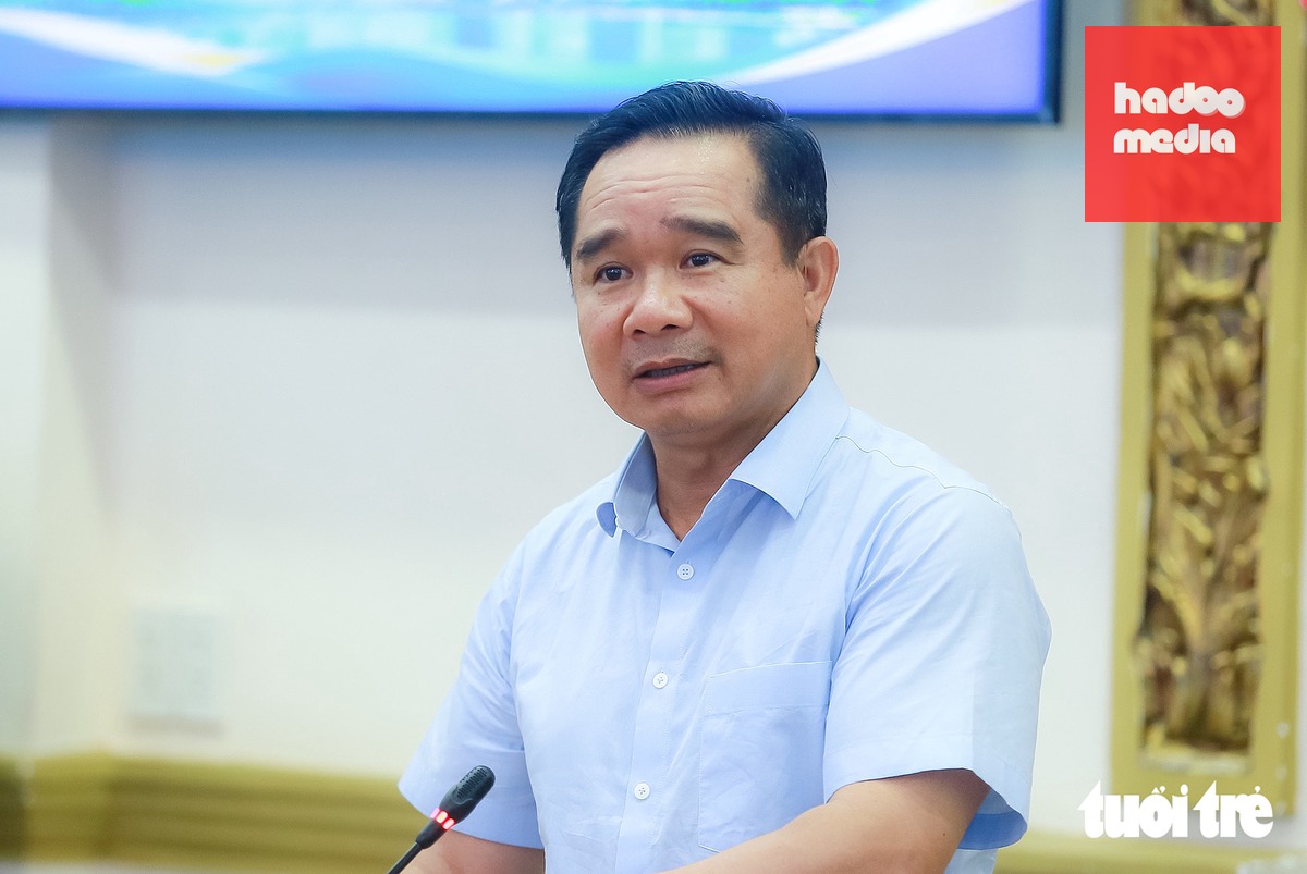 Chủ tịch UBND TP.HCM Nguyễn Văn Được phát biểu tại hội nghị - Ảnh: CHÂU TUẤN