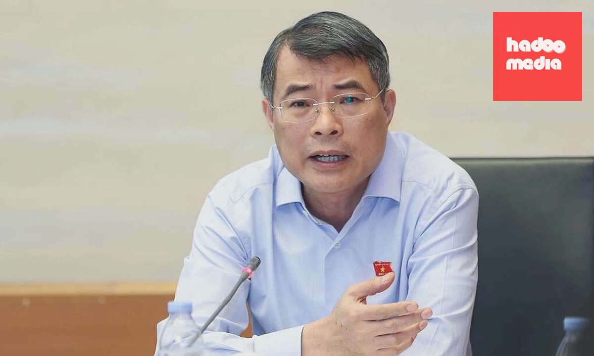 Thủ tướng Lê Minh Hưng phát biểu tại thảo luận tổ ở Quốc hội, sáng 21/10. Ảnh: Hoàng Phong