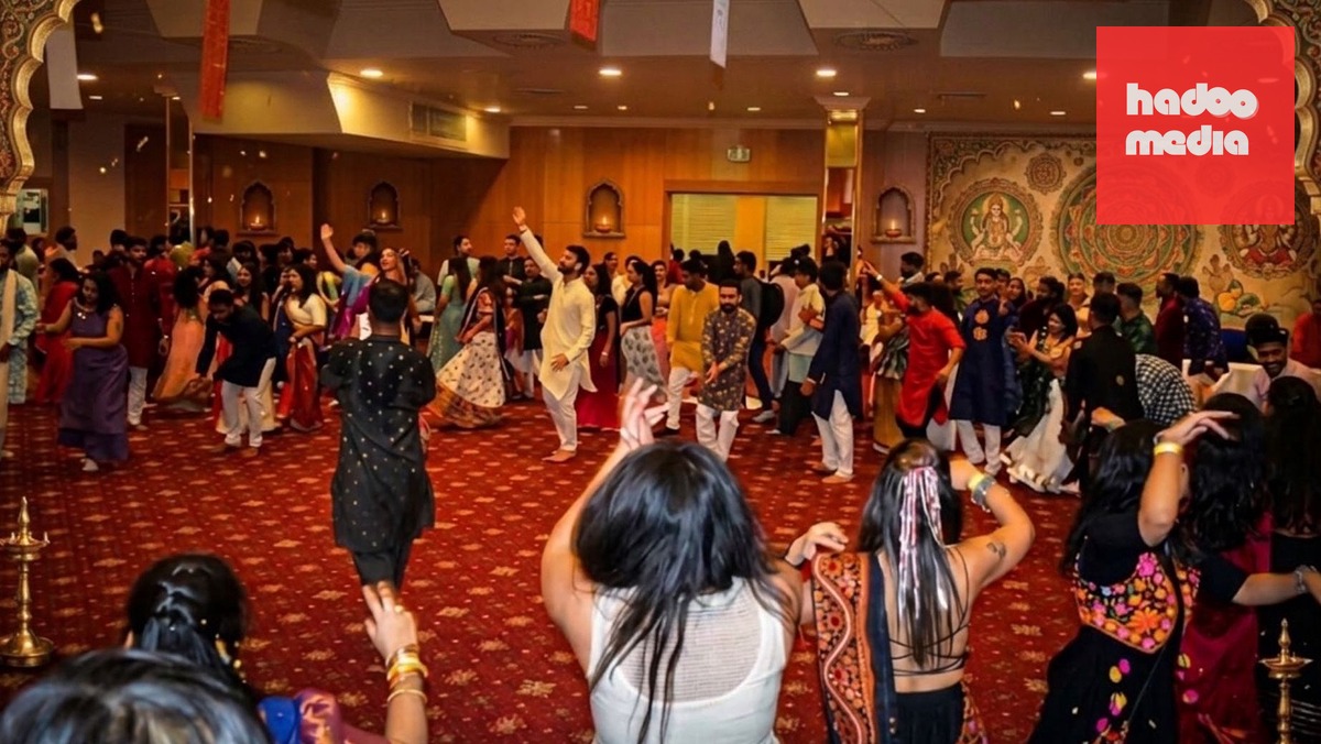 Cộng đồng Ấn Độ tại Praha tổ chức lễ hội Navratri với âm nhạc và múa truyền thống