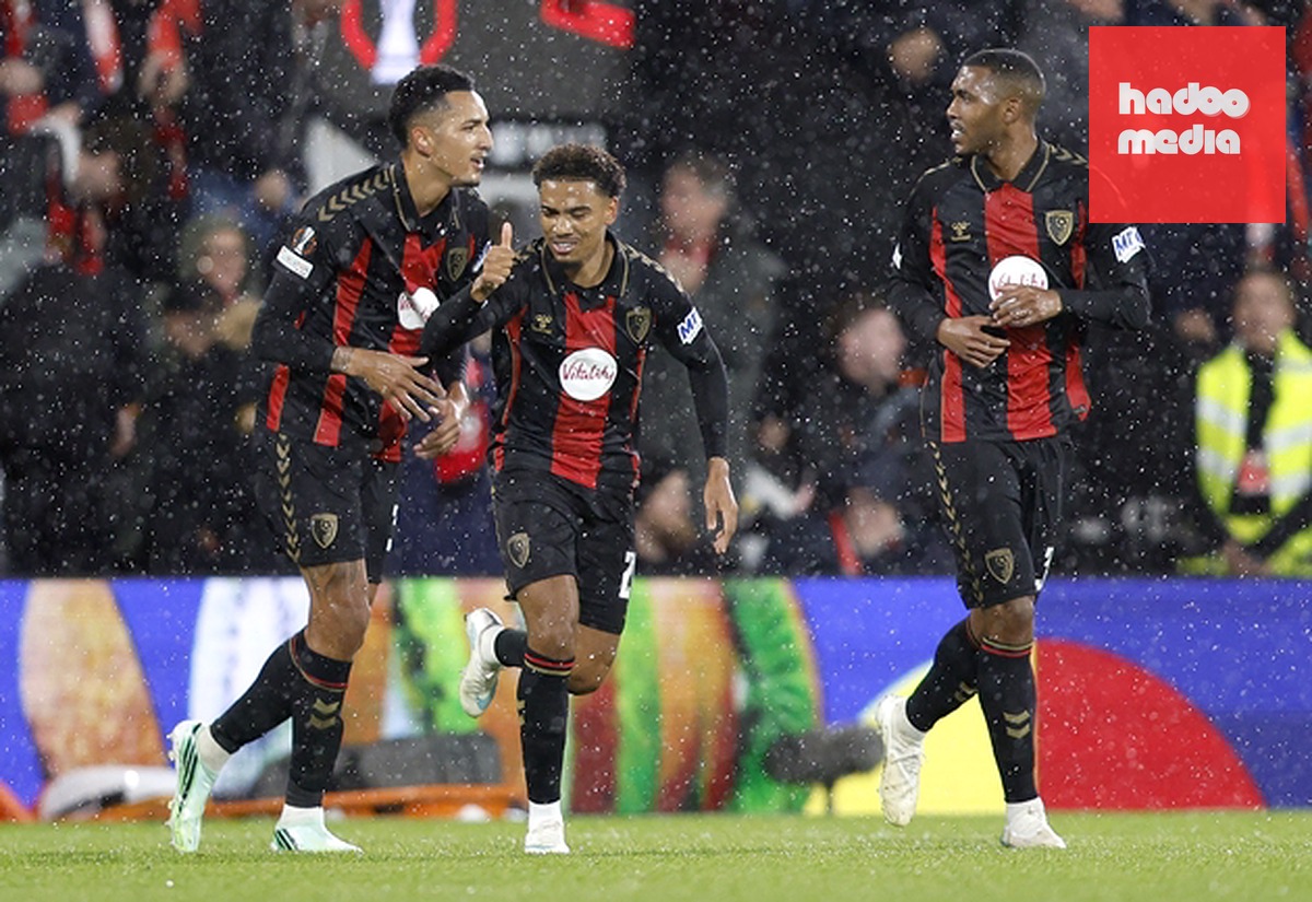 Bournemouth thắng dễ AC Milan trên sân nhà. Ảnh: EPA/DAVID CLIFF
