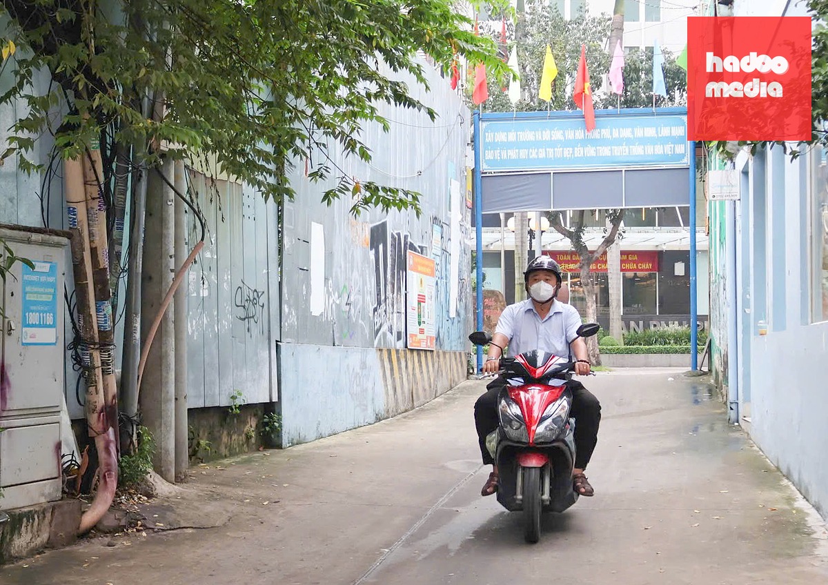 Hẻm 134 Lý Chính Thắng, phường Xuân Hòa, là một trong 10 hẻm, cụm hẻm được duy tu, sửa chữa trong năm 2026, việc cải tạo hẻm giúp giảm kẹt xe cho khu vực trung tâm - Ảnh: ĐẶNG LINH
