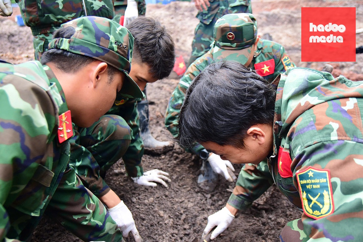 Sau tròn 4 tháng chính thức tìm kiếm tại công viên Lê Thị Riêng, hiện đã có 822 hài cốt liệt sĩ được phát hiện - Ảnh: Bộ Tư lệnh TP.HCM