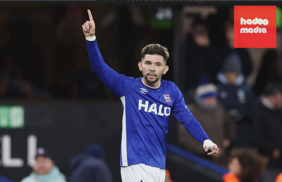 Julio Enciso lập công cho Ipswich Town. Ảnh: Julian Finney/Getty Images.