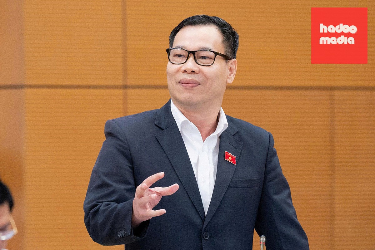 Đại biểu Đỗ Đức Hồng Hà, Phó chủ nhiệm Ủy ban Khoa học, Công nghệ và Môi trường. Ảnh: Hoàng Phong