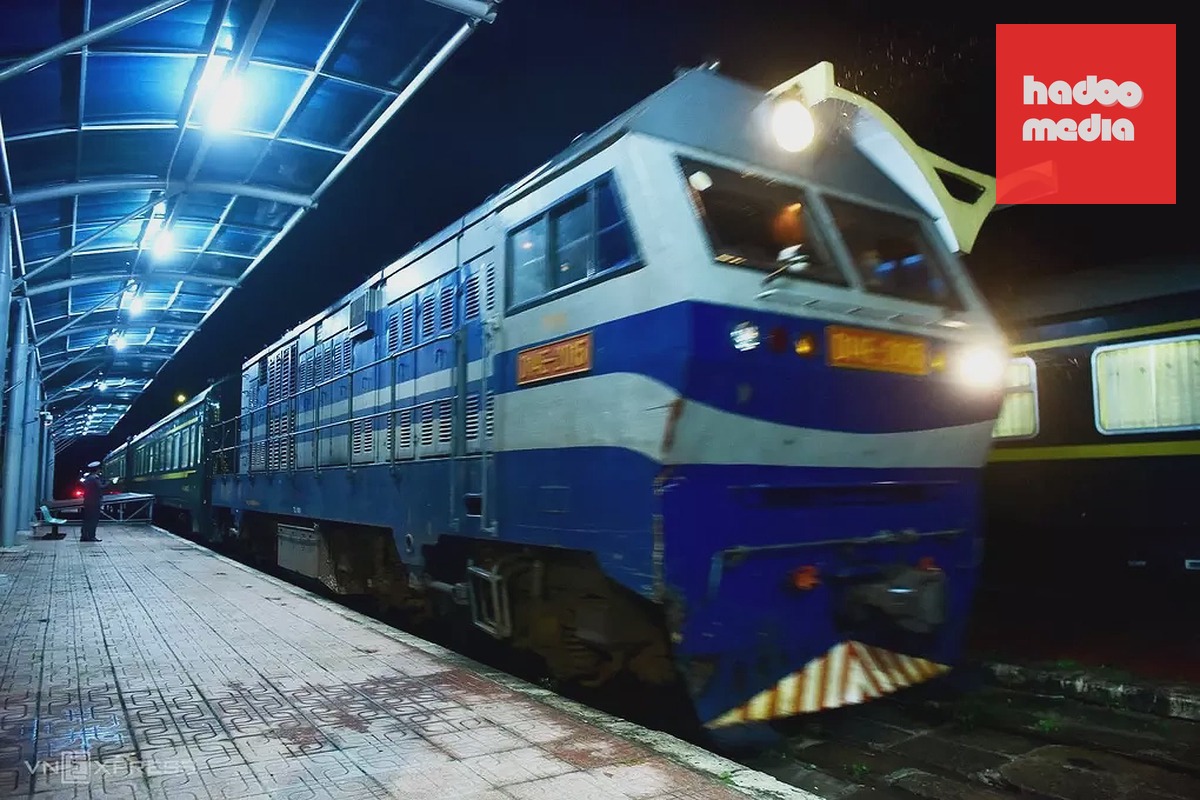 Tàu liên vận Trung Quốc chạy tại ga Đồng Đăng. Ảnh: Giang Huy