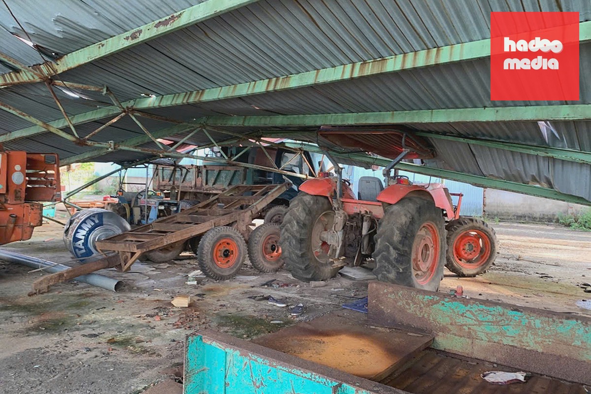 Máy móc ngổn ngang tại dự án, tháng 10/2026. Ảnh: Đức Hùng
