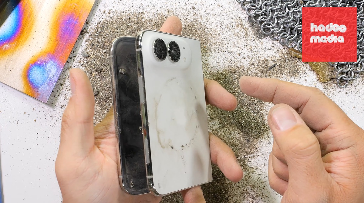 Apple đổi máy cho khách gặp lỗi nứt màn hình iPhone Duo
