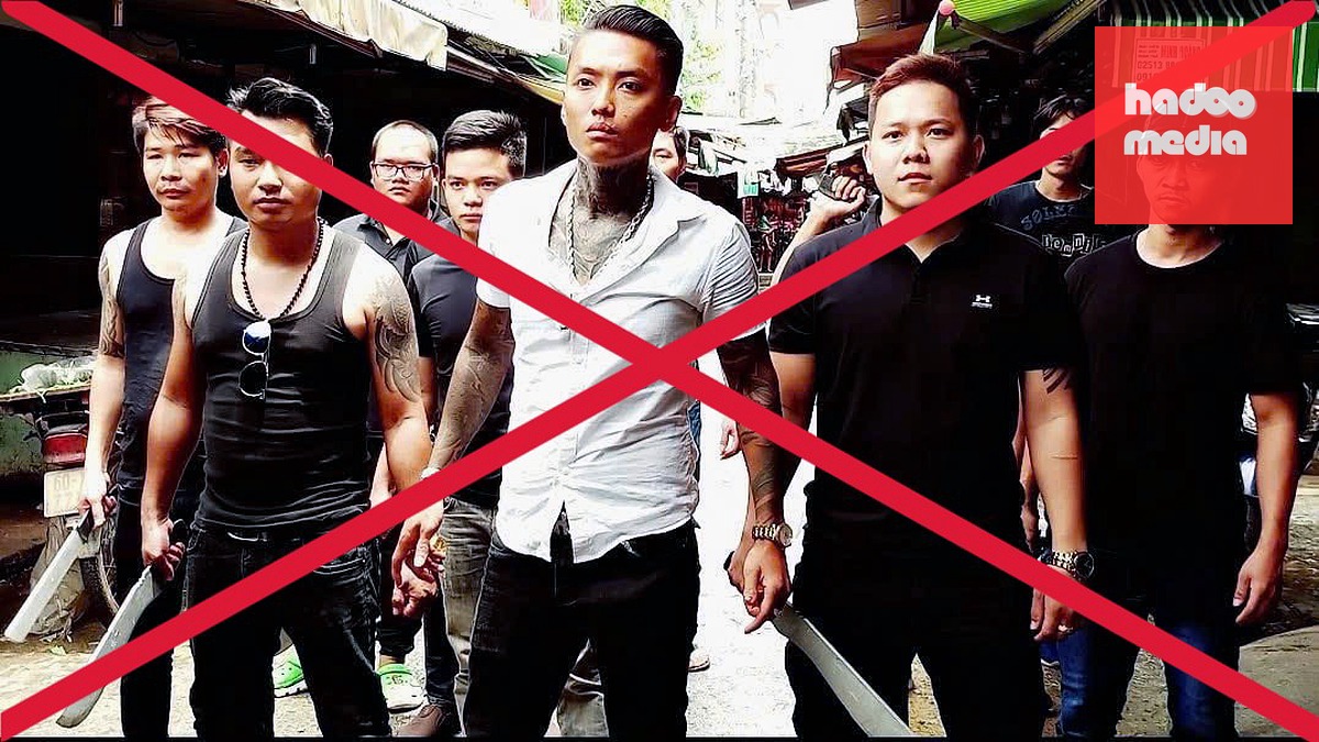 Hình ảnh được cắt ra từ video Ơn nghĩa giang hồ do nhóm "giang hồ mạng" Cọp đen sản xuất - Ảnh: Công an cung cấp