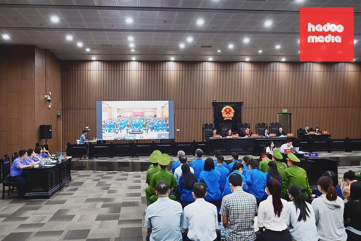 Toàn cảnh phiên tòa. Ảnh: Hoàng Giang