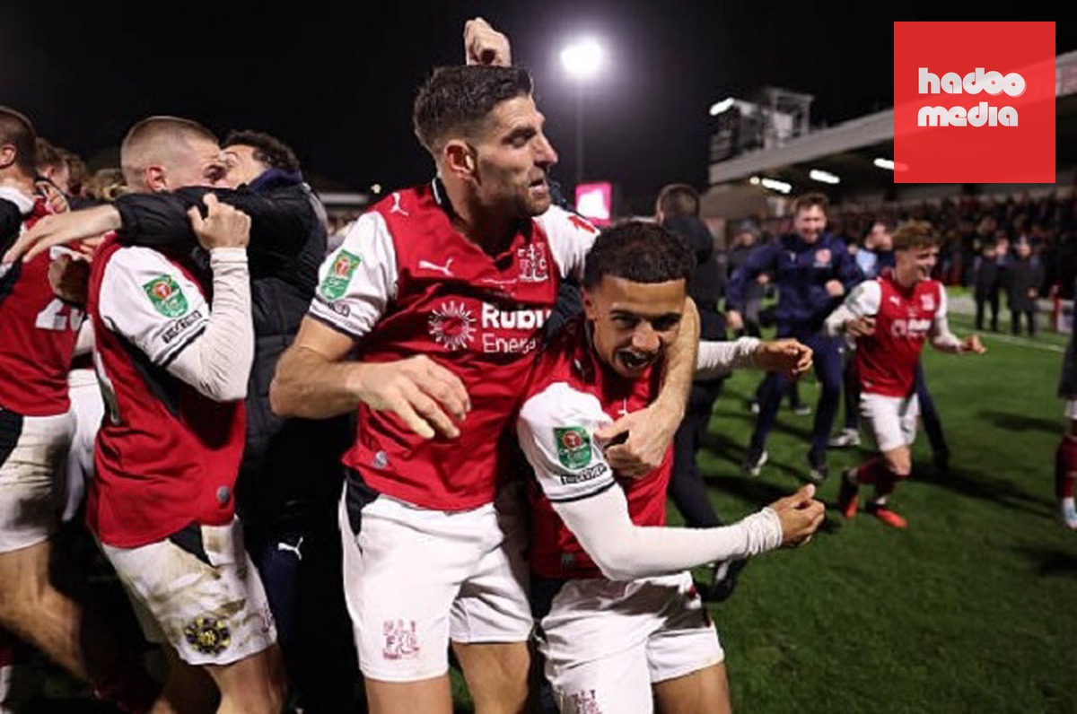 Fleetwood tạo nên cơn địa chấn khi loại Arsenal. Ảnh: Jacques Feeney/Offside/Offside via Getty Images.