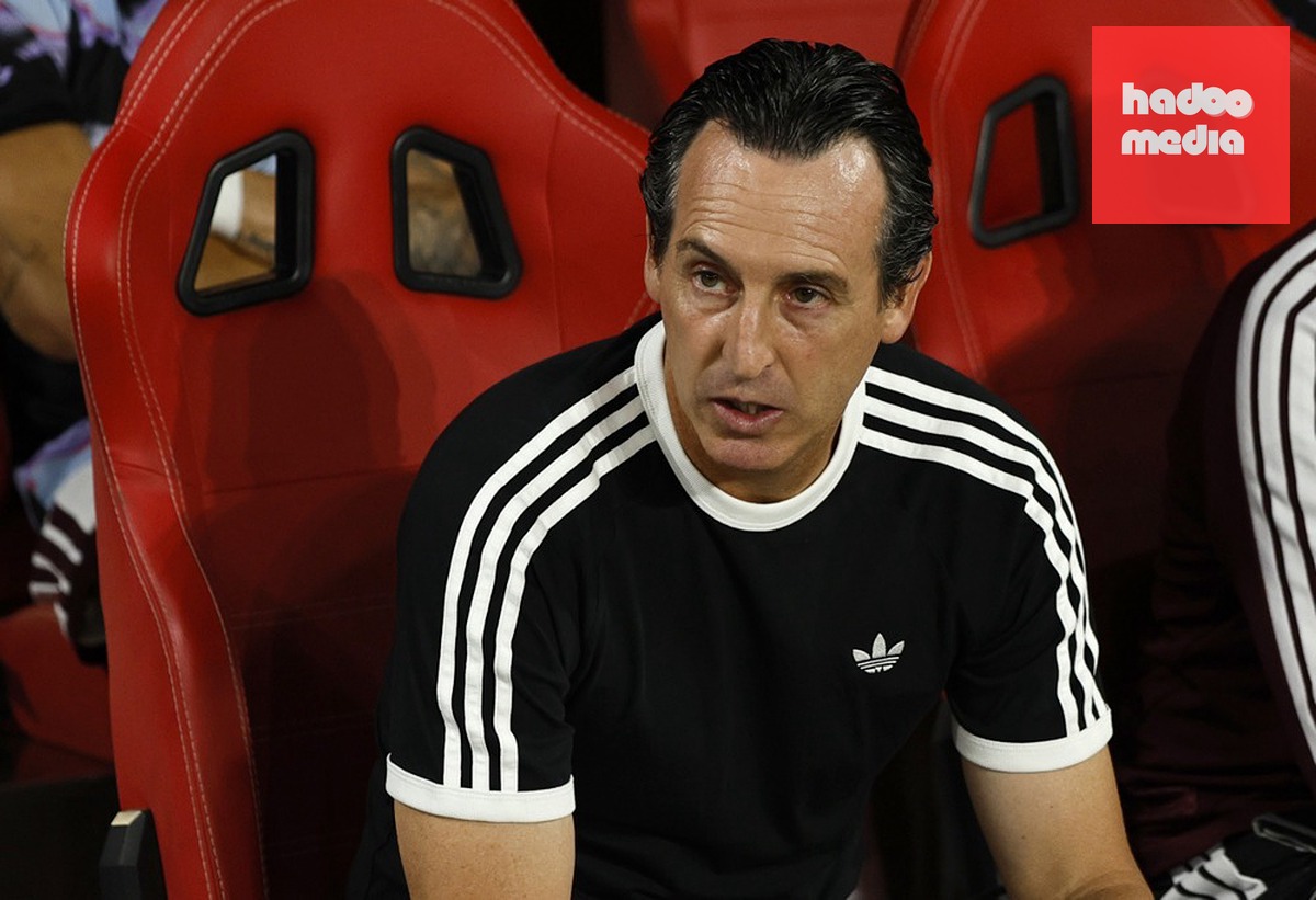 Carragher cho rằng Emery nên tiếp quản Man Utd. Ảnh: EPA IMAGES.