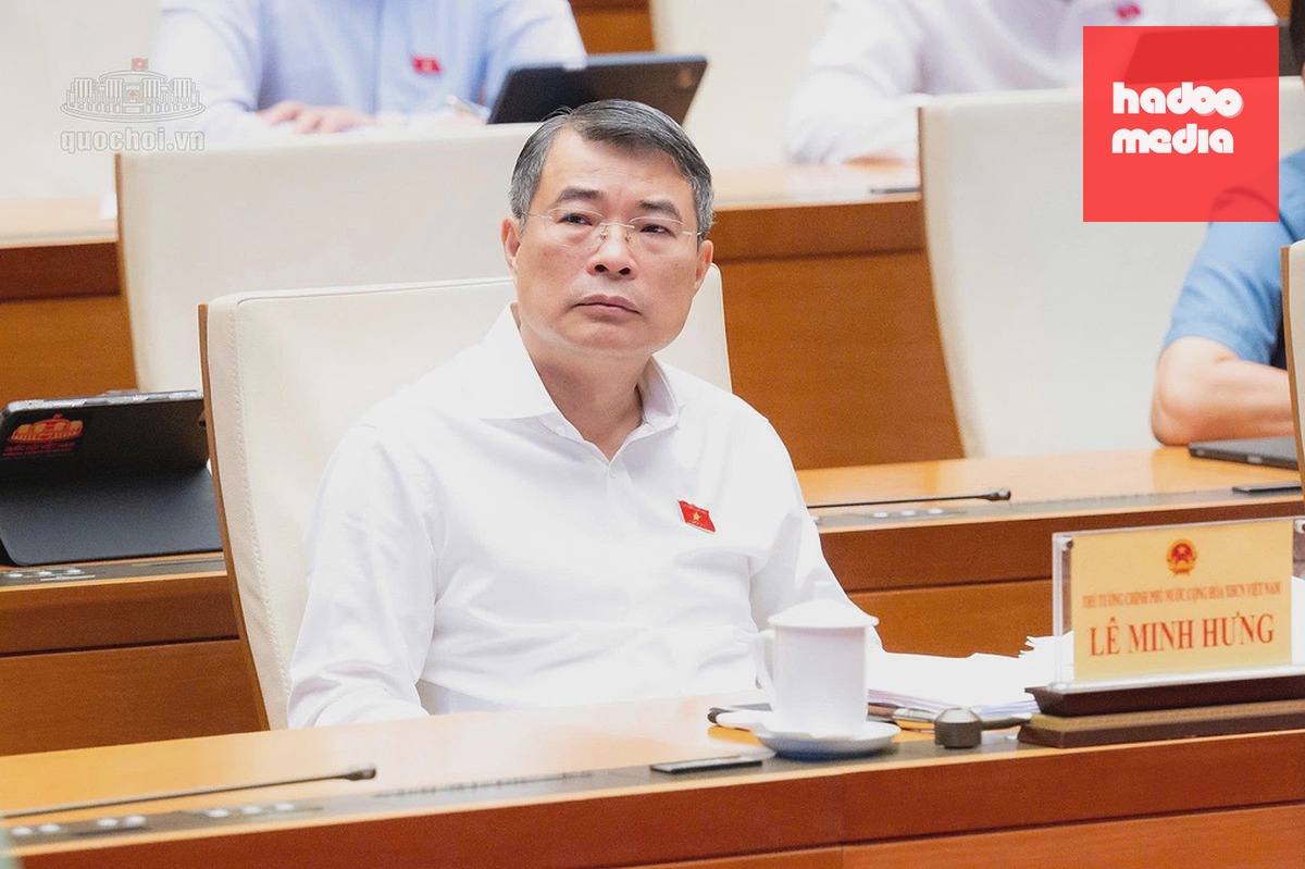 Thủ tướng Lê Minh Hưng dự phiên thảo luận kinh tế xã hội tại hội trường Quốc hội, sáng 31/10. Ảnh: Cổng TTĐT Quốc hội
