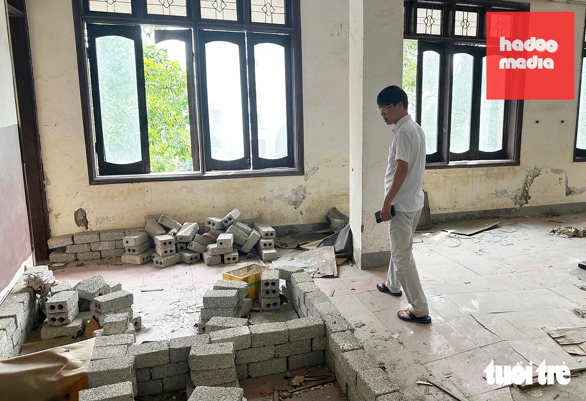 Bên trong trụ sở Tòa án nhân dân tỉnh Nghệ An cũ được rao cho thuê - Ảnh: DOÃN HÒA